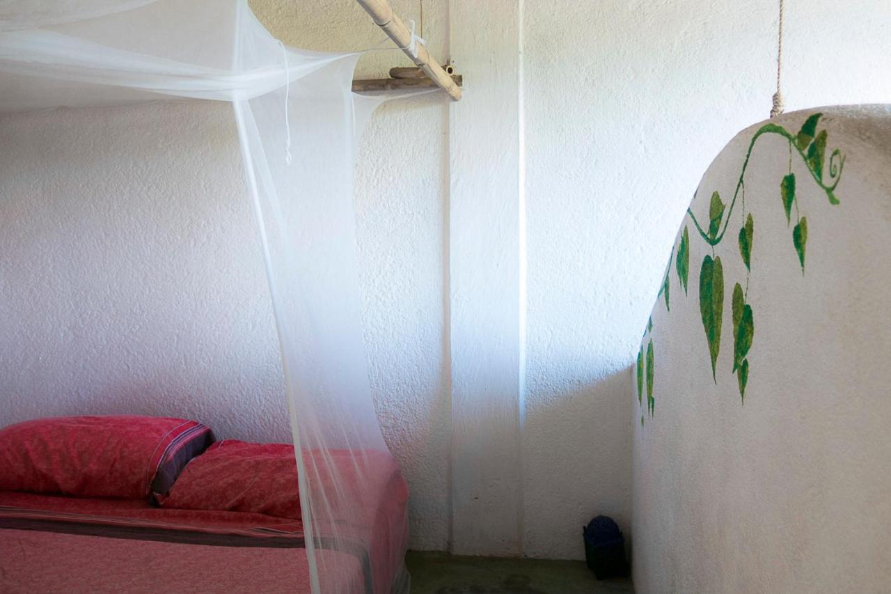 Una Posada Mas مازونتي المظهر الخارجي الصورة