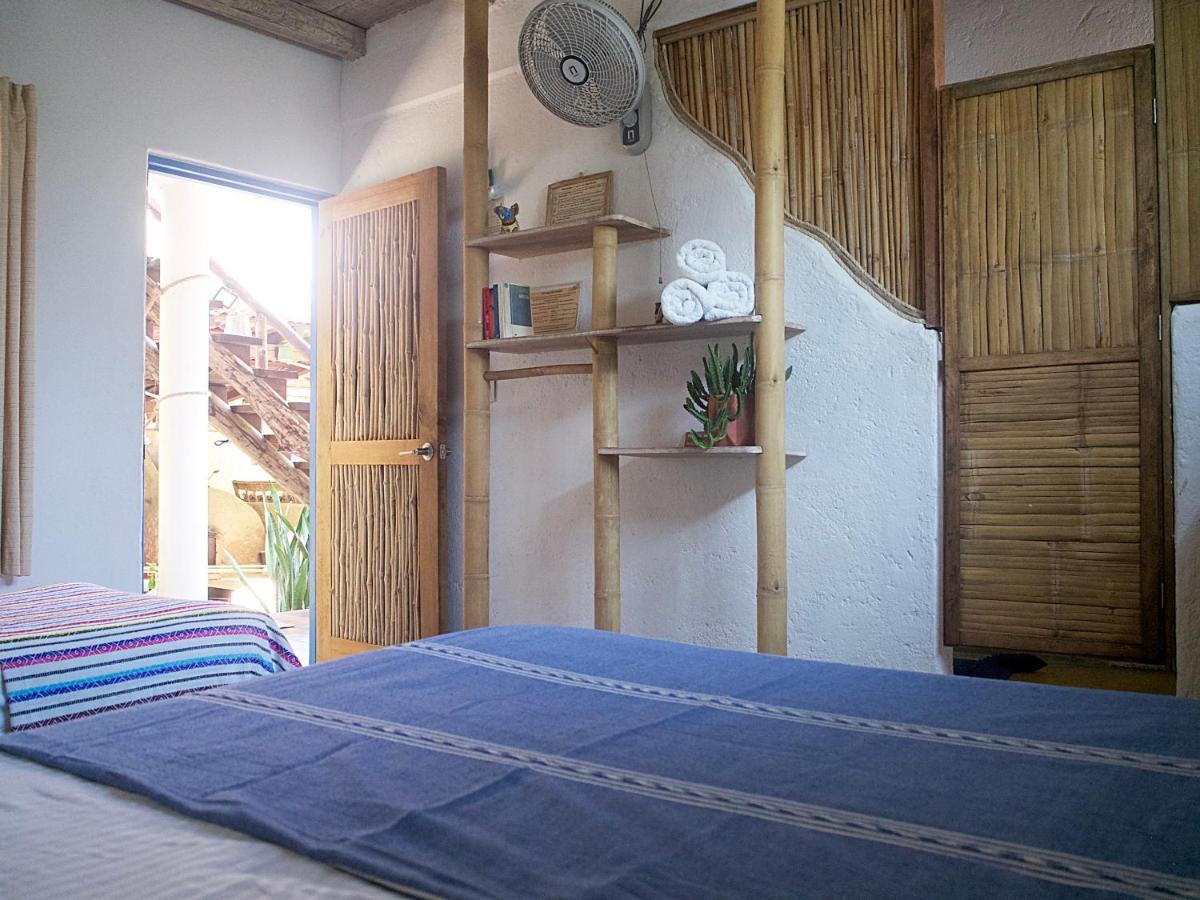 Una Posada Mas مازونتي المظهر الخارجي الصورة